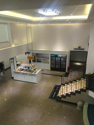 7 days inn zhuhai eyudao bohuang home furnishing baitenghu