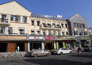 pai hotel xuzhou high speed railway station tailong commercial street