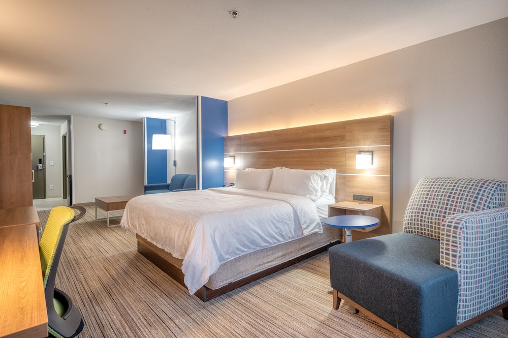 holiday inn express hotel and suites greenville by ihg