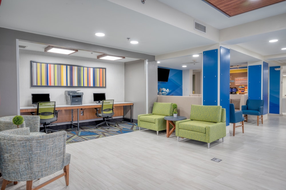 holiday inn express hotel and suites greenville by ihg