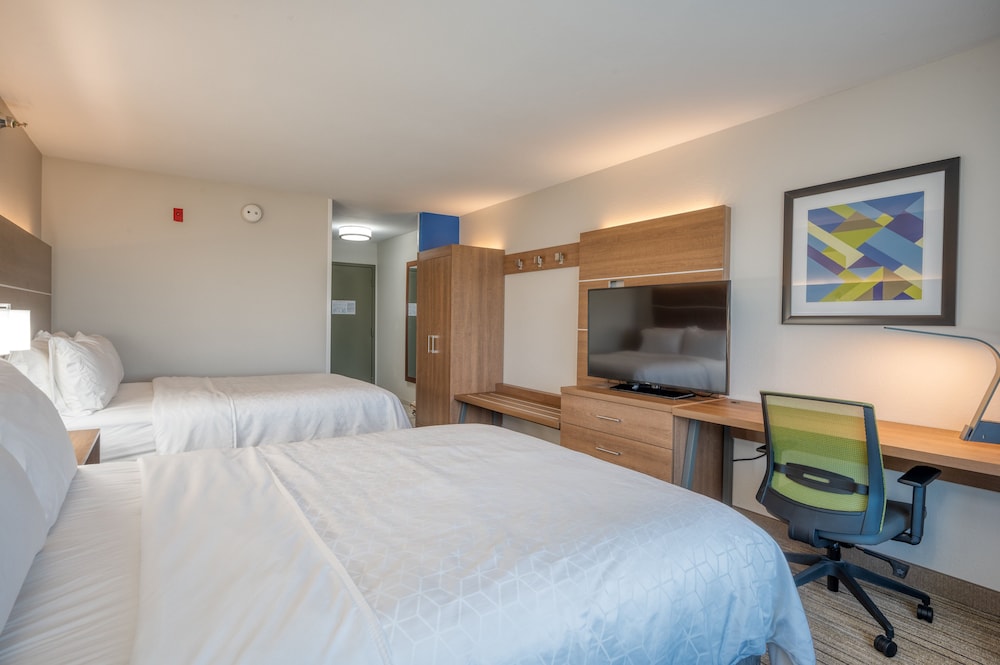 holiday inn express hotel and suites greenville by ihg