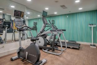 holiday inn express hotel and suites greenville by ihg
