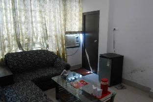 Oyo 23733 Surya Continental,India>>Lucknow,3 star