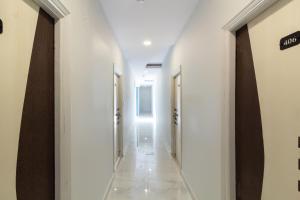 the strobe silverkey hotel