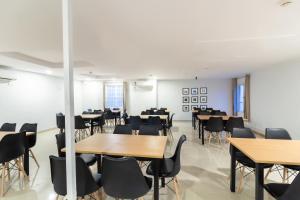 the strobe silverkey hotel