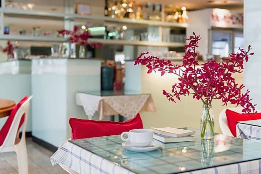 best bangkok house hotel