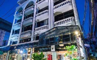 best bangkok house hotel