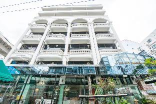 best bangkok house hotel