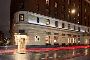 the cumberland london