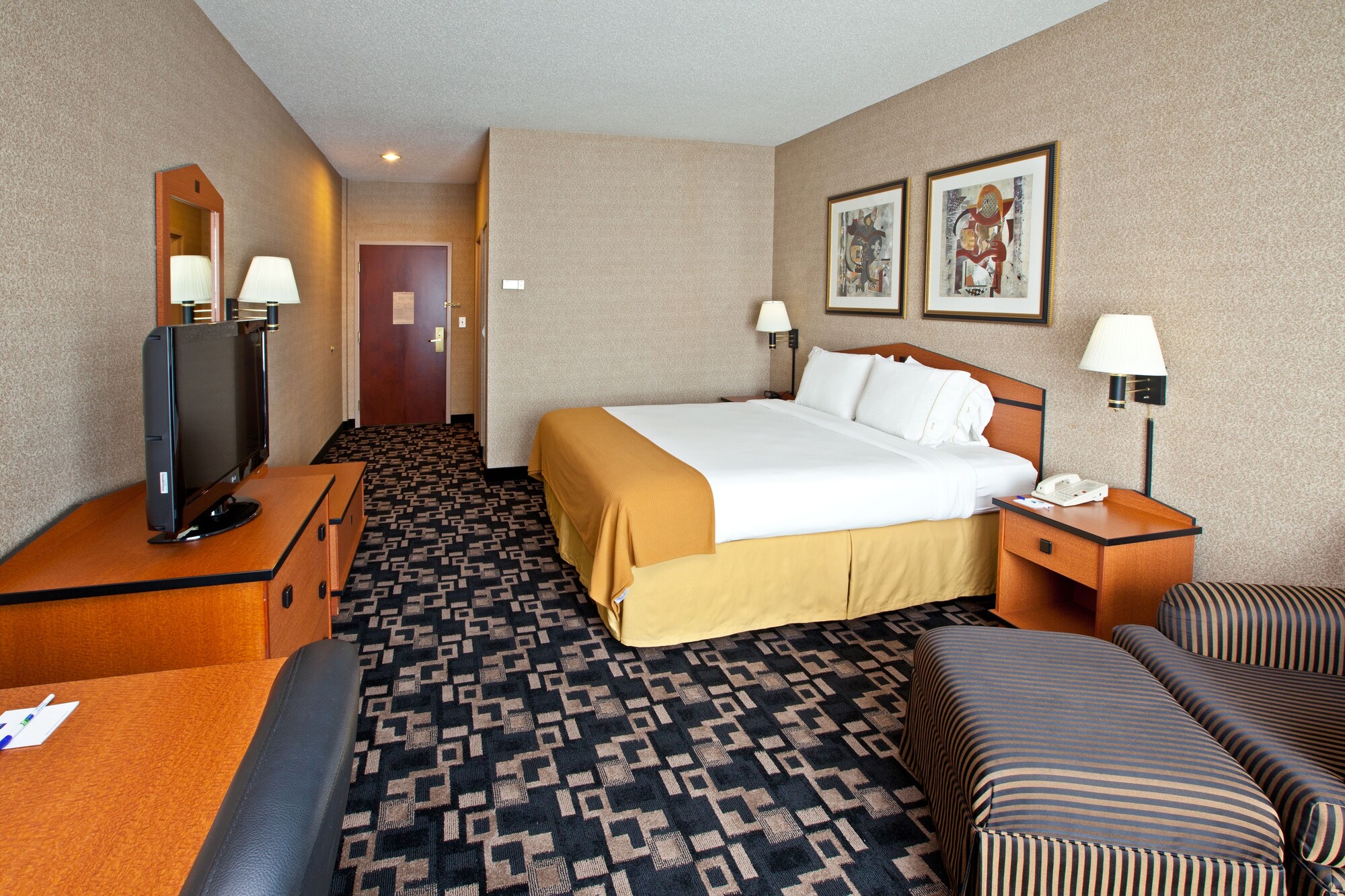 holiday inn express hotel and suites greenwood by ihg