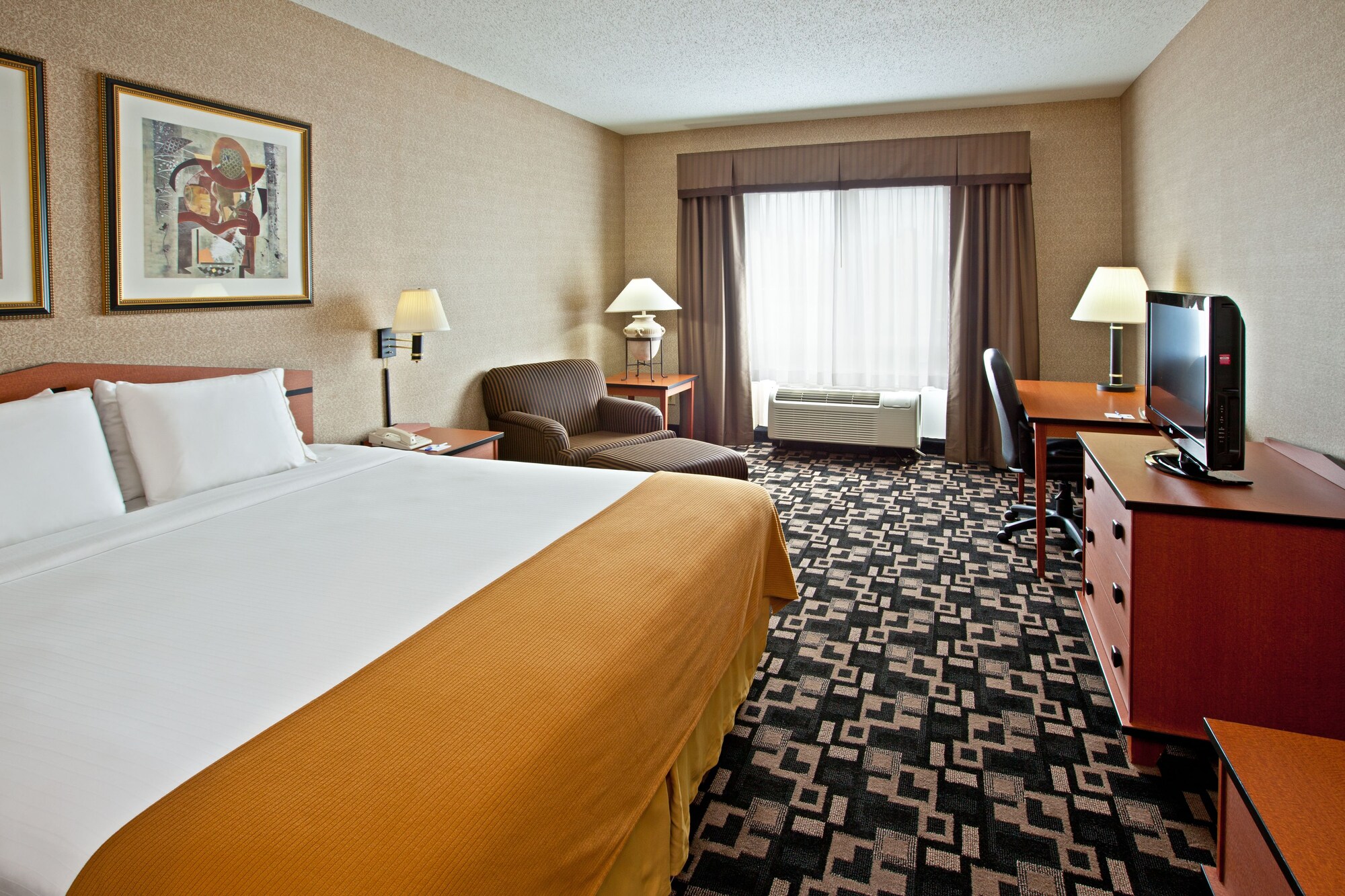 holiday inn express hotel and suites greenwood by ihg