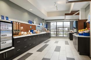 holiday inn express hotel and suites greenwood by ihg