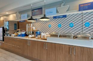 holiday inn express hotel and suites greenwood by ihg