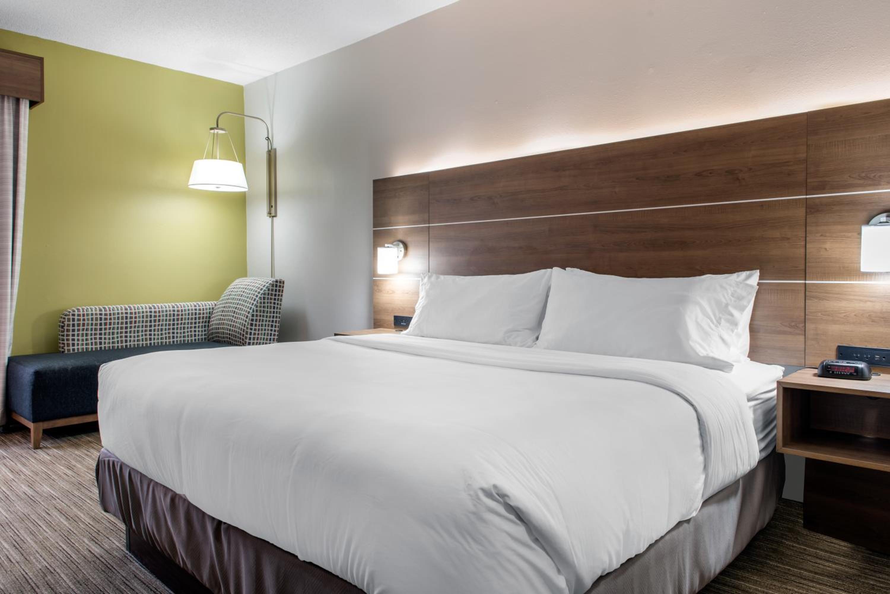 holiday inn express hotel and suites harrison by ihg