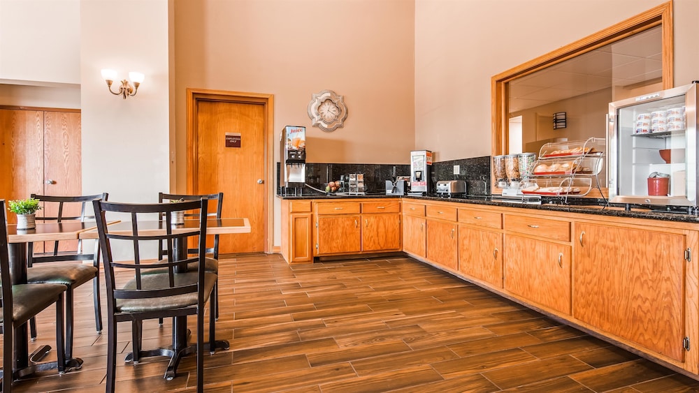 best western locust grove inn and suites