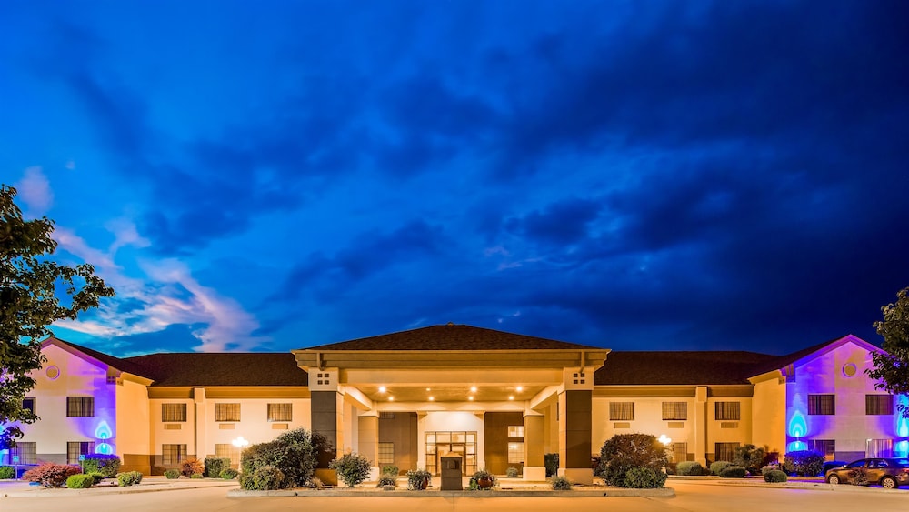 best western locust grove inn and suites