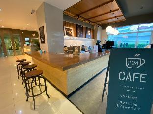 the royal bee aparthotel don mueang international airport