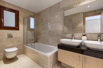 aphrodite hills golf and spa resort residences premium serviced apartments