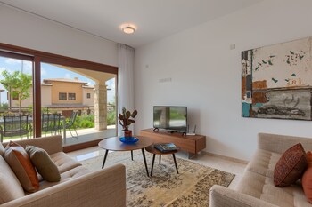 aphrodite hills golf and spa resort residences premium serviced apartments