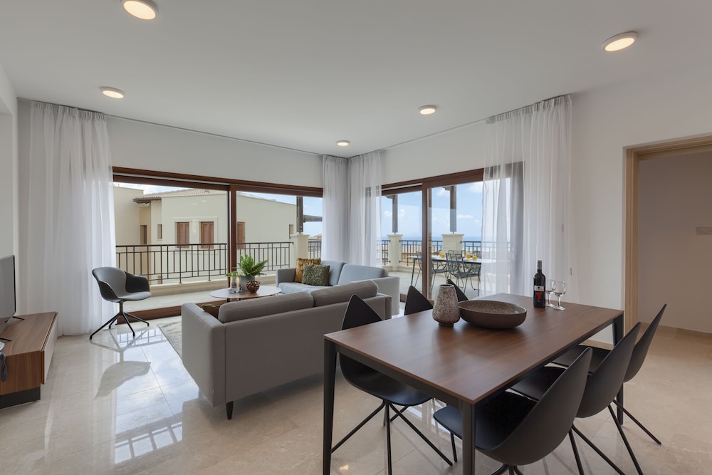 aphrodite hills golf and spa resort residences premium serviced apartments