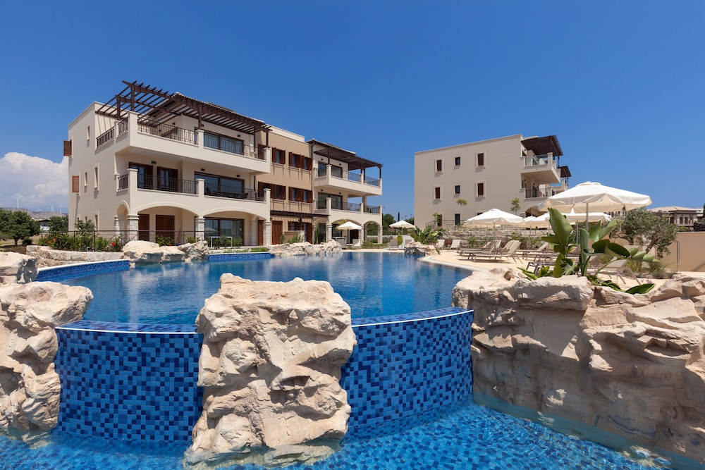 aphrodite hills golf and spa resort residences premium serviced apartments