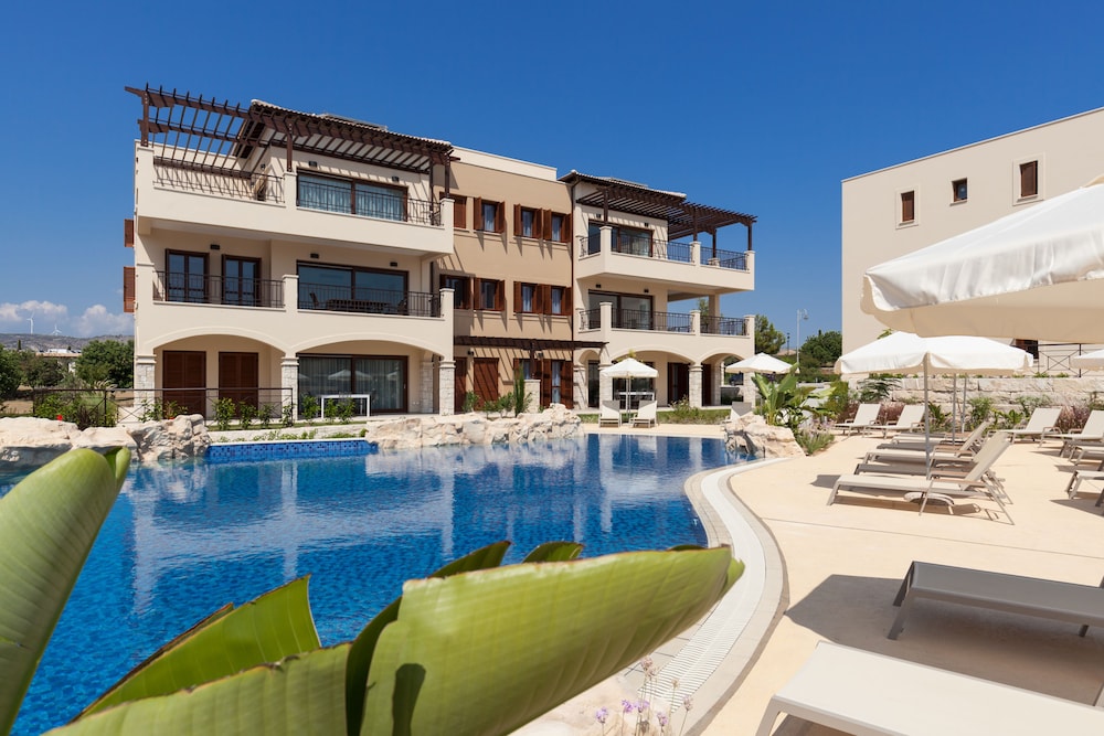 aphrodite hills golf and spa resort residences premium serviced apartments
