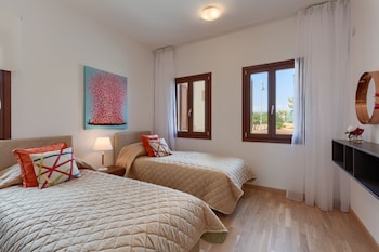 aphrodite hills golf and spa resort residences premium serviced apartments