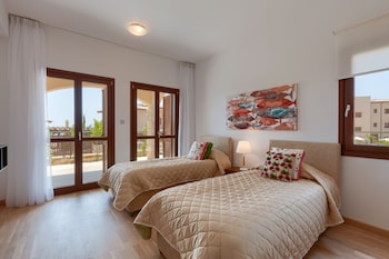aphrodite hills golf and spa resort residences premium serviced apartments