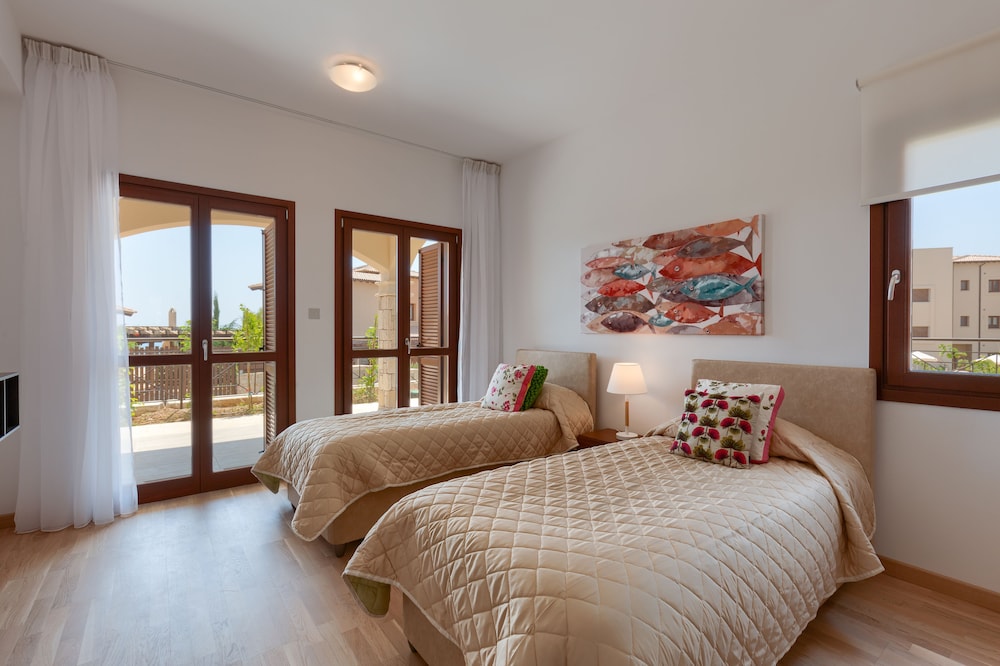 aphrodite hills golf and spa resort residences premium serviced apartments
