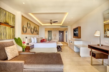 hideaway at royalton riviera