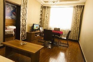 pai hotel huayin huashan mountain scenic spot ancient street