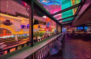 hotel apache adults only