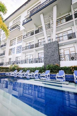 crown harbour springs managed by enderun hotels
