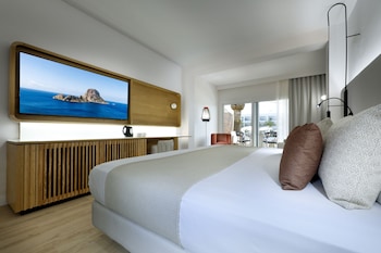 grand palladium palace ibiza resort and spa