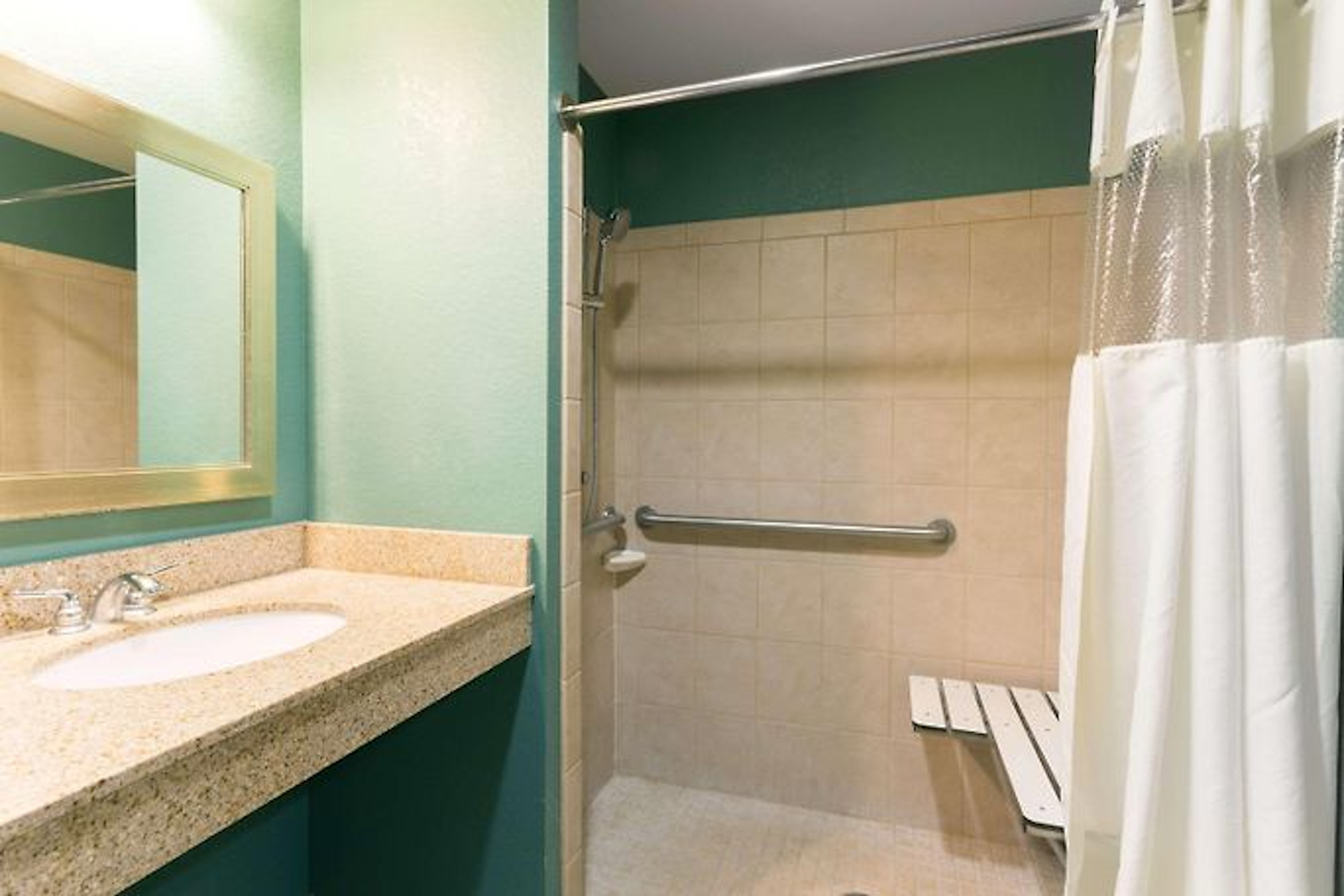 palm coast hotel and suites