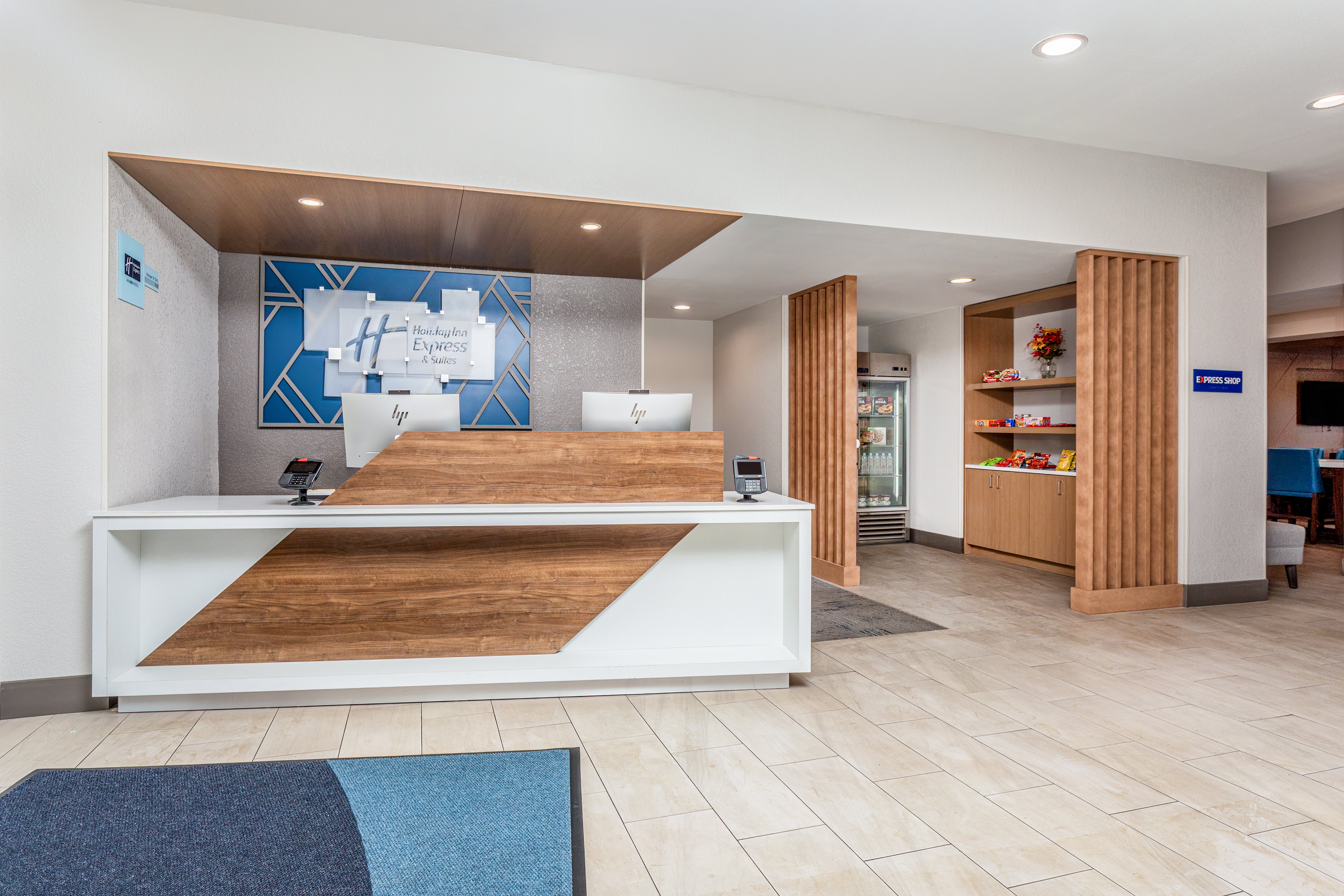 palm coast hotel and suites