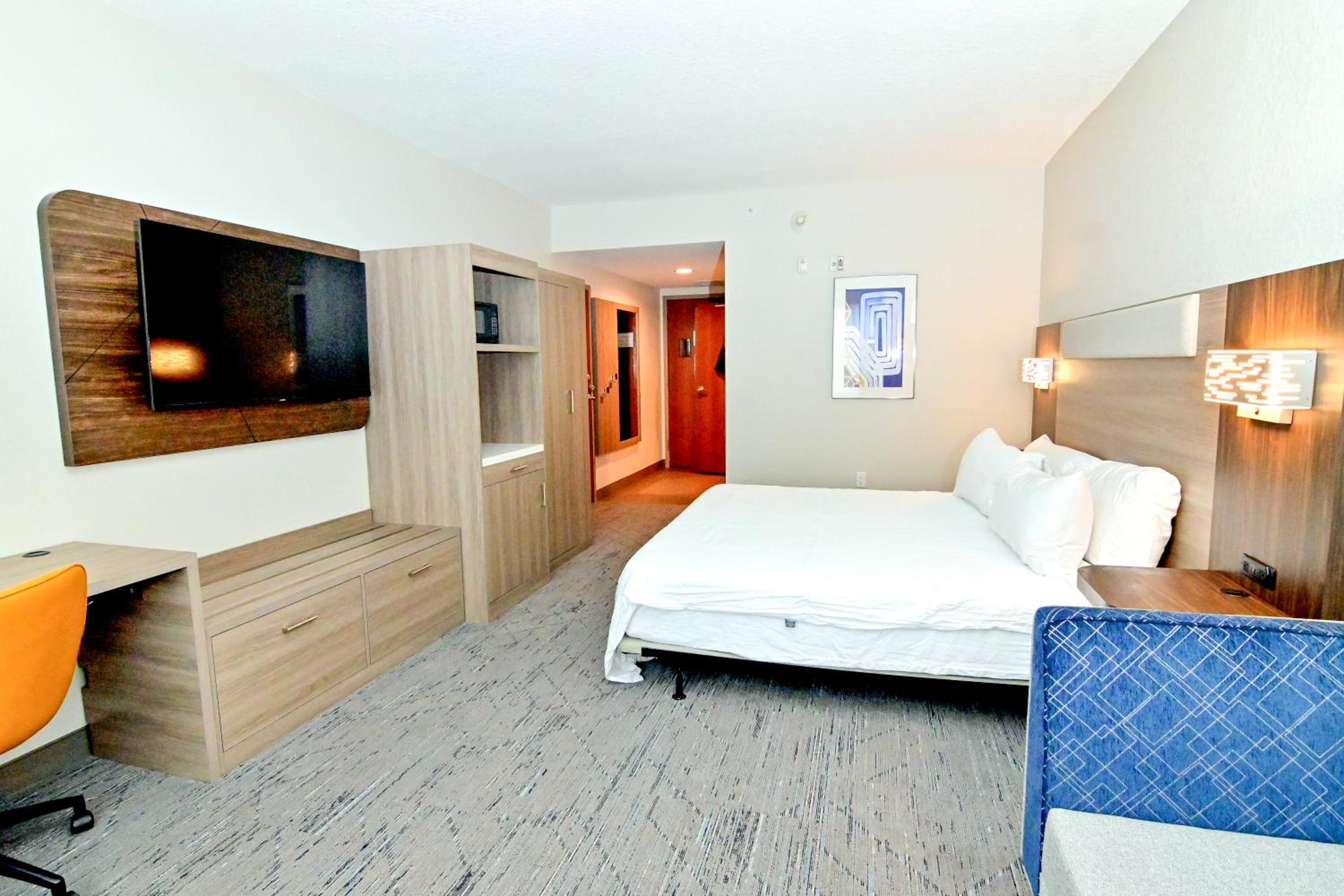 palm coast hotel and suites