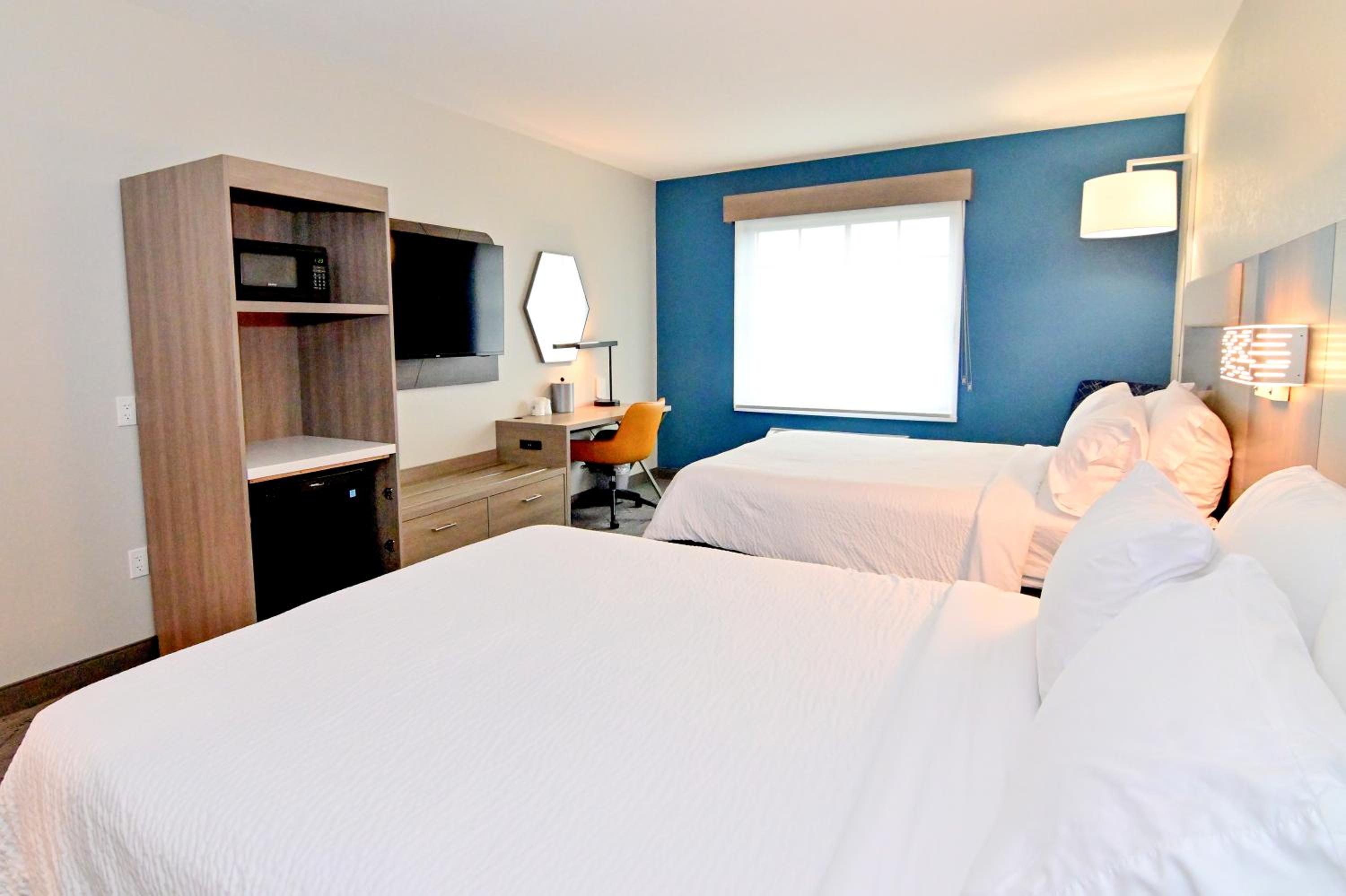 palm coast hotel and suites