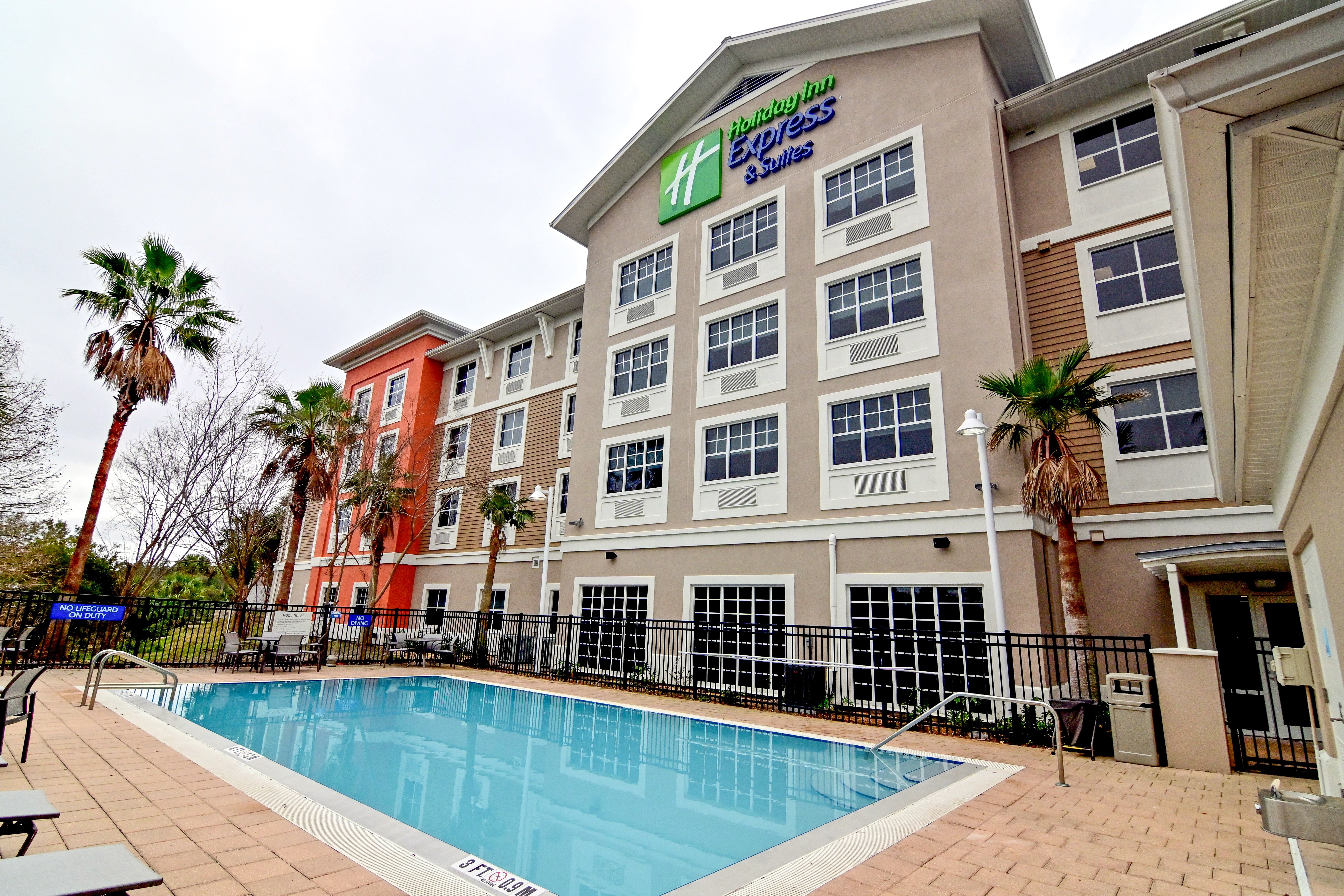 palm coast hotel and suites