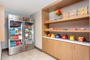 Palm Coast Hotel & Suites,Palm Coast>>Daytona Beach,3 star