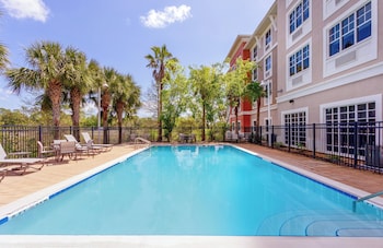 Palm Coast Hotel & Suites,Palm Coast>>Daytona Beach,3 star