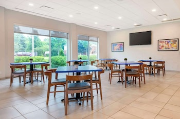 glo best western kanata ottawa west