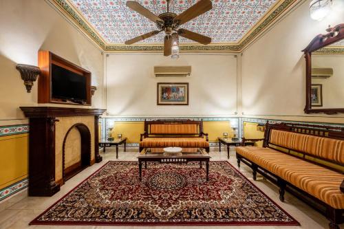 chokhi dhani resort jaipur