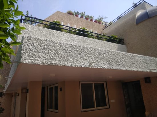 Kiran Palace Varanasi,Sarnath>>Varanasi,3 star