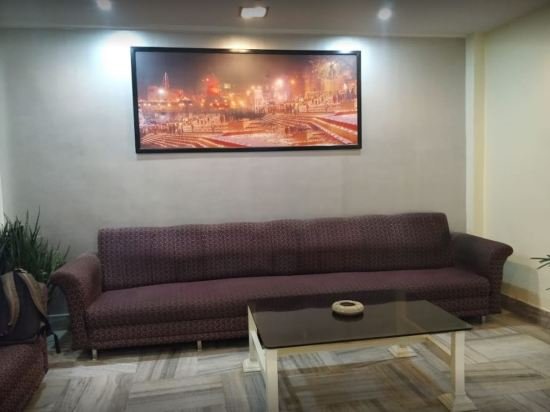 kiran palace varanasi