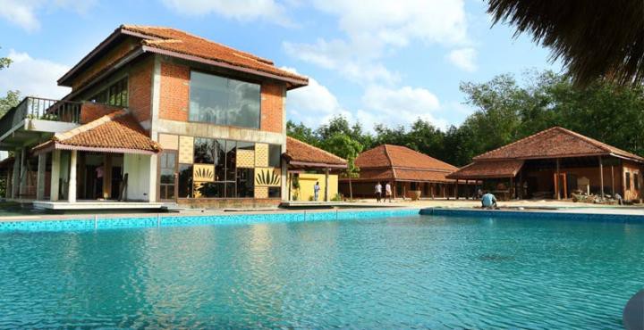 Anantya By The Lake,Chittar Lake>>Balaramapuram,3.5 star