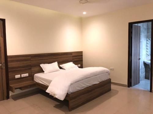 hotel red sapphire