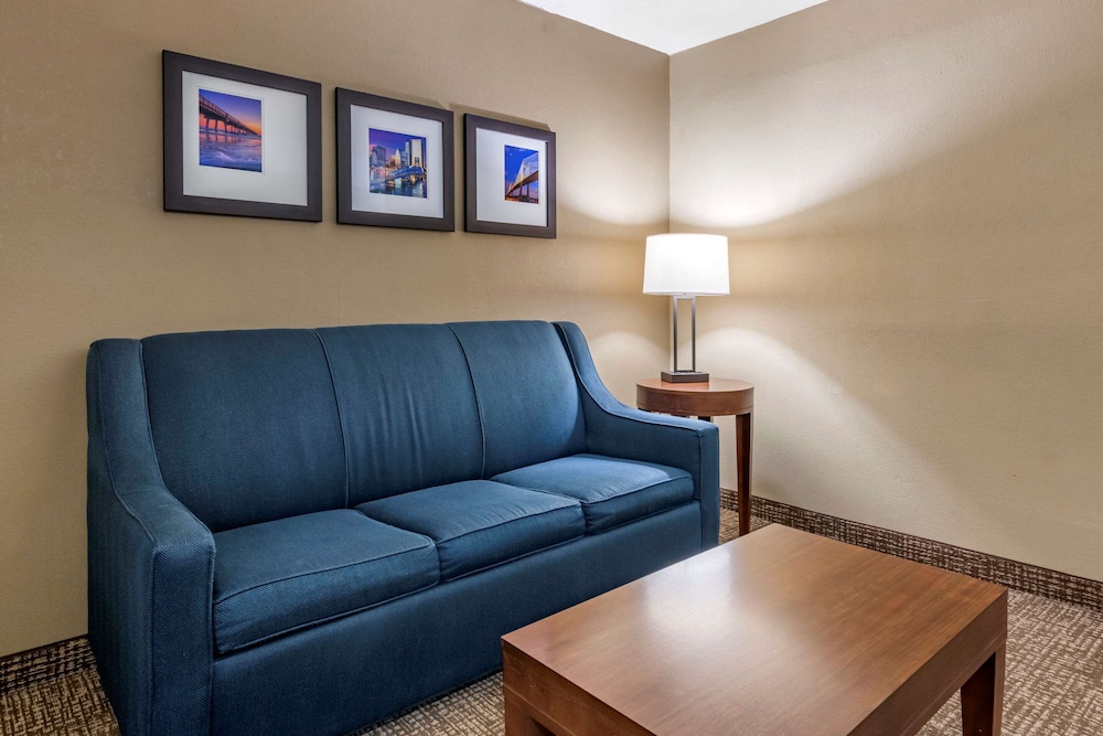 comfort suites baymeadows near butler blvd