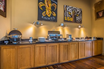 holiday inn new orleans west bank tower an ihg hotel