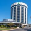 holiday inn new orleans west bank tower an ihg hotel